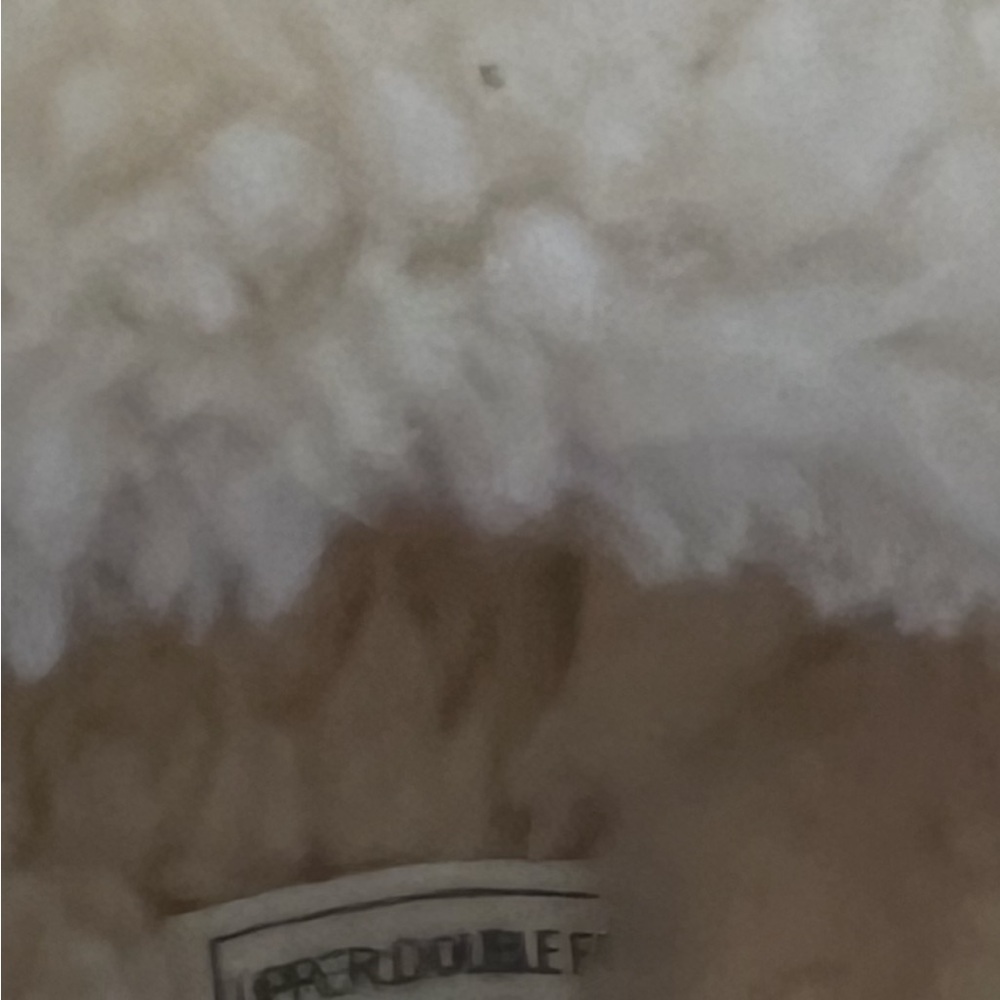 UGG Slipper/Slide Sheepskin Insole. Size M - Picture 9 of 9